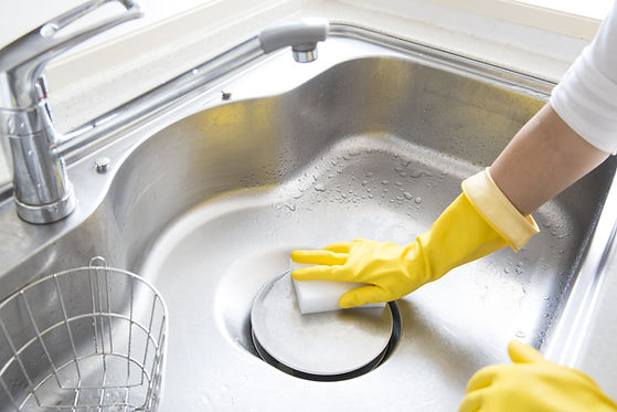 Waschbecken putzen