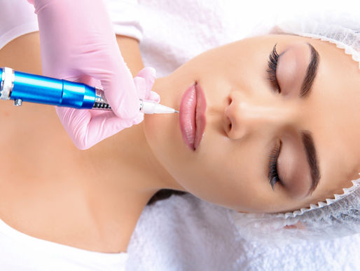 Trucco Permanente Labbra: Cos’è e Quali Benefici Offre?