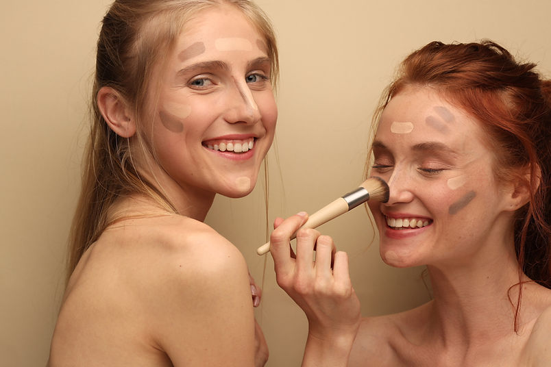 Natürliches & Veganes Make-up anwenden | Chic & Glow
