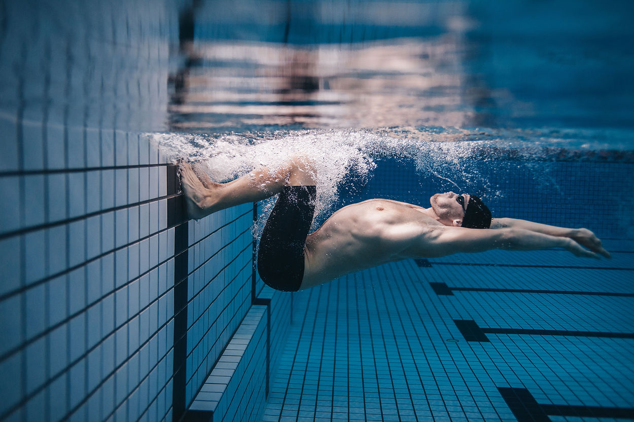 Unterwasserschwimmer