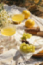 Outdoor picnic arrangement