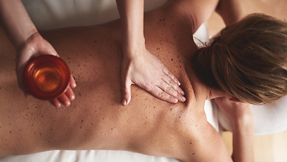Hot stone couples massage Tupelo – luxury spa day for two at Sculpted Wellness Spa