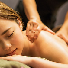 Massage relaxant du dos