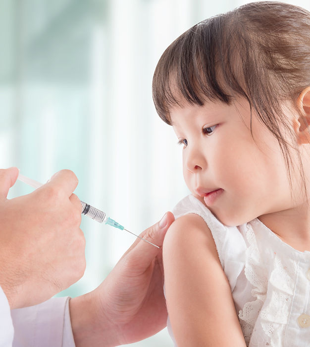 Dra. Fabiana Carneiro Navarro Diniz: 32 anos de dedicação à odontologia em Araçariguama