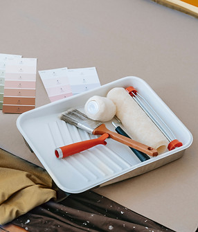  Herramientas de pintura y paleta 