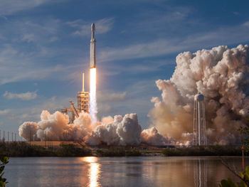 SpaceX’s AI Expansion Faces Challenges as AI Competition Intensifies in 2026
