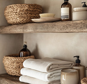 Rustic Bathroom Shelf Decor