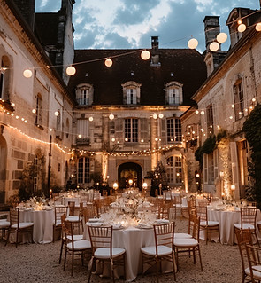 Wedding reception in the courtyard