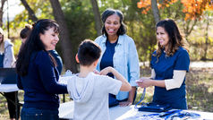 Strong collaborative community structures for daily live improvement created