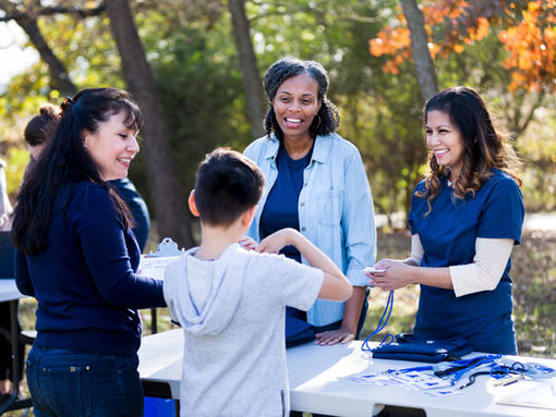 How Community Resource Navigation Can Help You Access Healthcare, Education, and Support