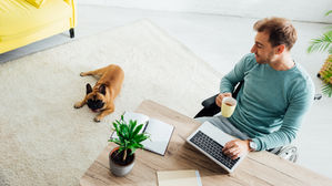 Giá thuê văn phòng ở Athens giảm do xu hướng làm việc từ xa, làm việc tại nhà lên ngôi