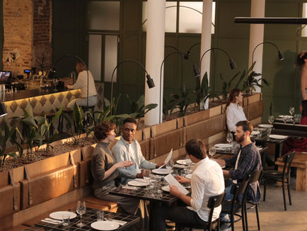 What are the commercial cutlery and crockery