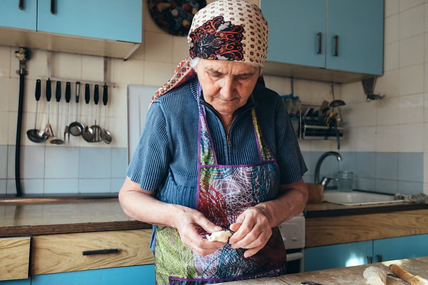 Cooking pelmeni