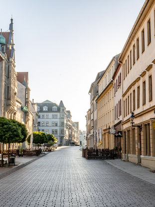 Headhunters vs. Recruiters: Understanding the Difference in Germany’s Job Market