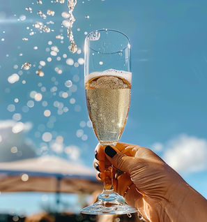 Verre de champagne en extérieur