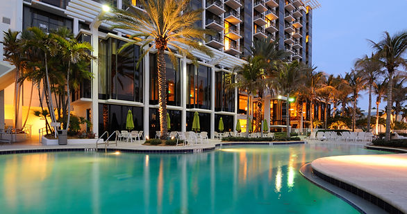 Hotel Swimming Pool