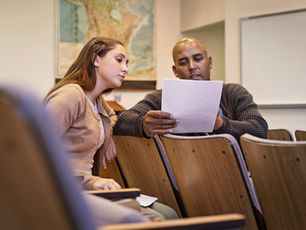 Helping Students Choose the Right Online Course: A Counselor’s Guide