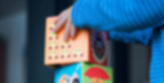 Bloques de apilamiento de niños
