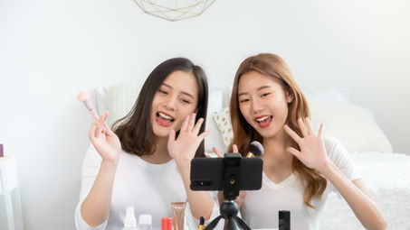 We work with a wide range of high performing creators worldwide. Do not burn your budget on the high paying influencers. Our creators generate as much engagement in KLOVER campaigns. 