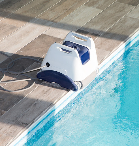 Pool Cleaning Robot 