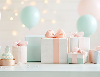 Pastellfarbene Geschenkboxen
