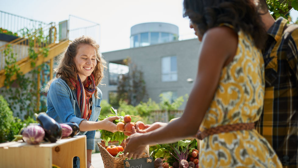 Five Proven Strategies for Smart Shopping at Farmers' Markets