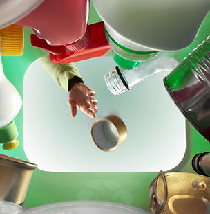 Recycling spart Rohstoffe. In der Gesetzgebung ist die Verpackungsbranche als erste betroffen, andere folgen