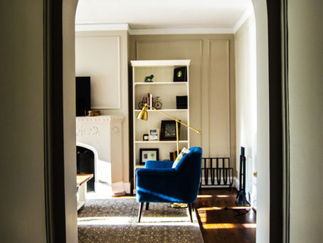 The Underlying of an Aesthetic Space
