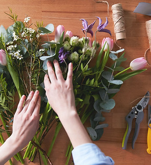 Flower Arranging Table