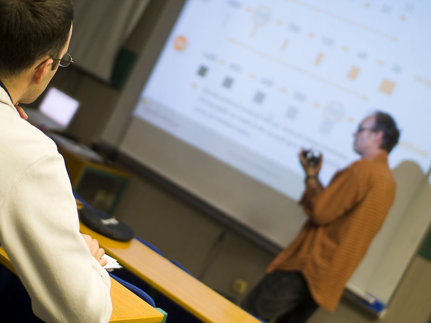Presentation with projector