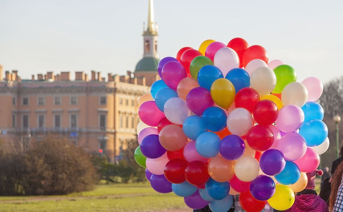 Bundle of balloons