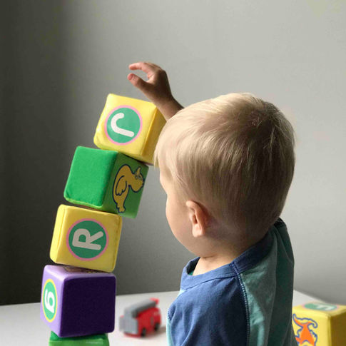 Mortalité à dix ans chez les femmes devenues mères pour la première fois et impliquées dans une procédure judiciaire de protection de l’enfance en Angleterre : étude de cohorte fondée sur le couplage