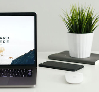 台式機上的MacBook Pro