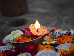 संतोष और संयम से पाएँ सच्चा सुख…