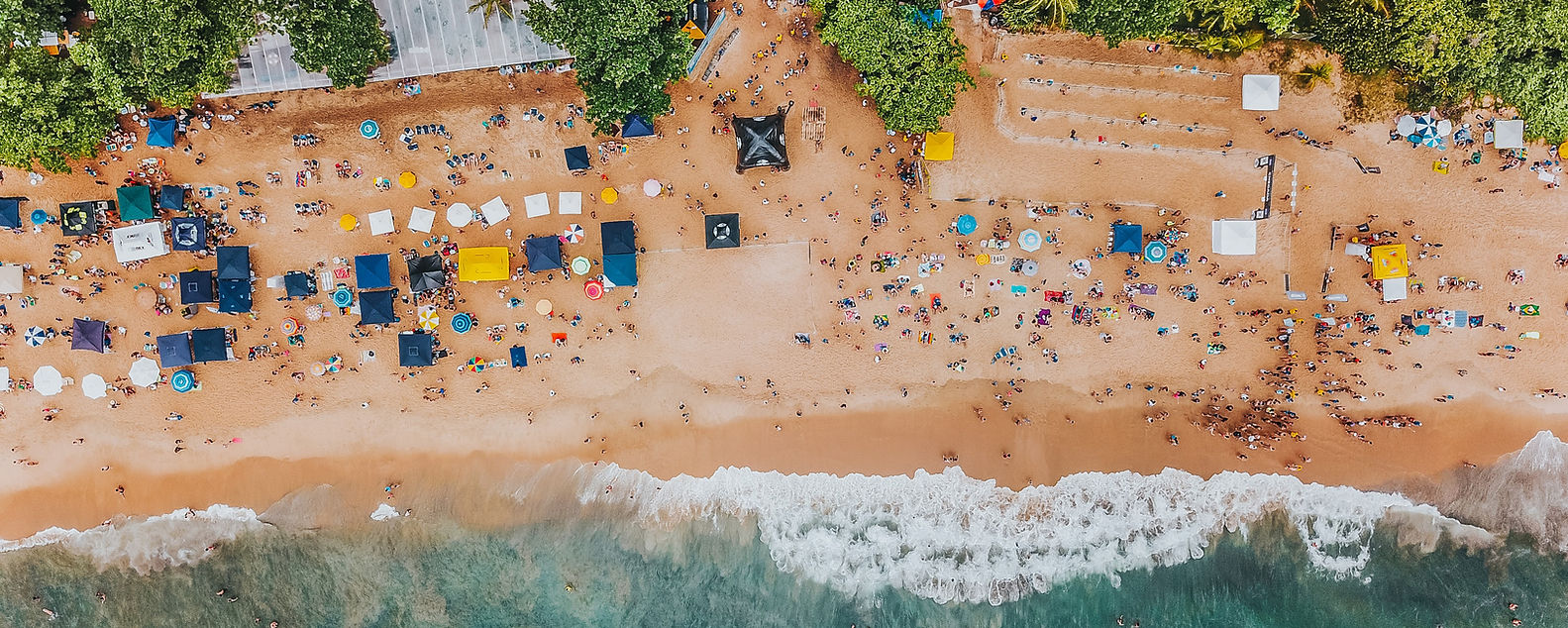 Foto aérea da praia