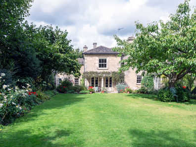 Houseman/Companion needed in Long Island, NY