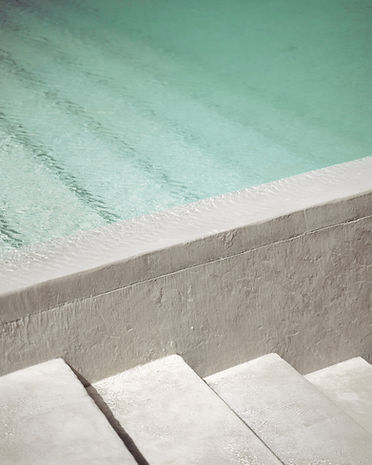 Minimalist Pool Stairs