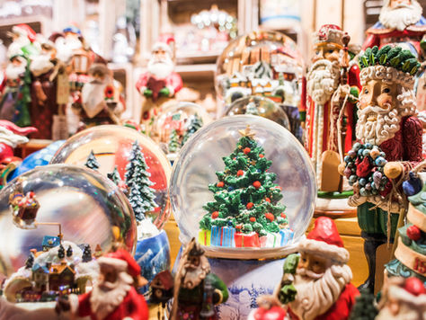 7 Holiday Social Media Ads Tips for Small Business Success