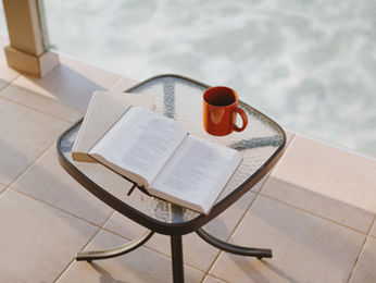 Mastering the Art of Relationships with How to Win Friends and Influence People