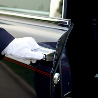 Porte de voiture d'ouverture