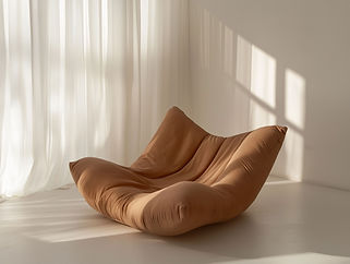 rown Lounge Chair