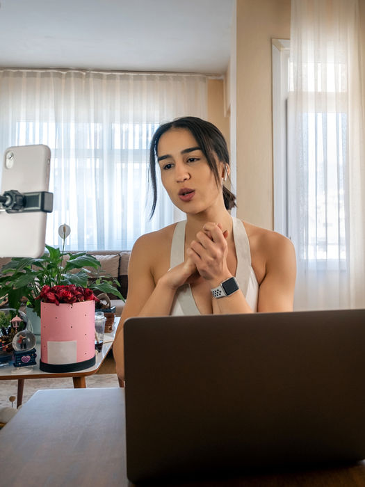 contenr creation social media influencer