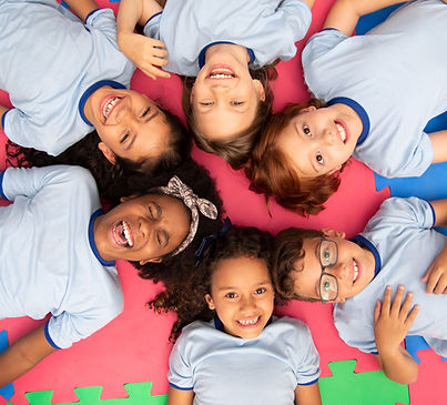 Crianças em círculo