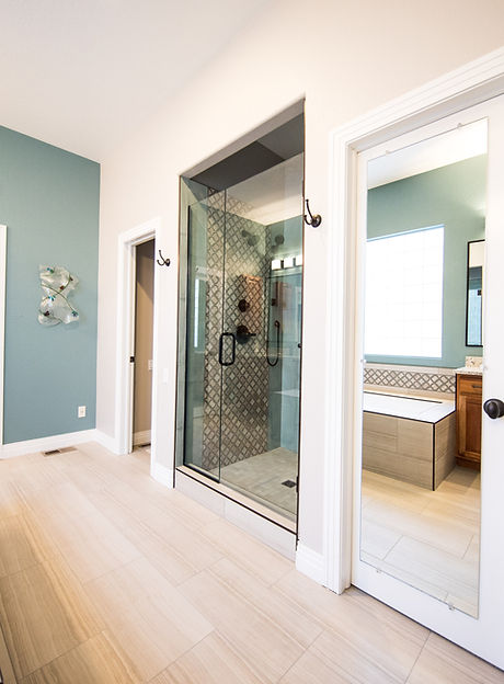 Modern Bathroom