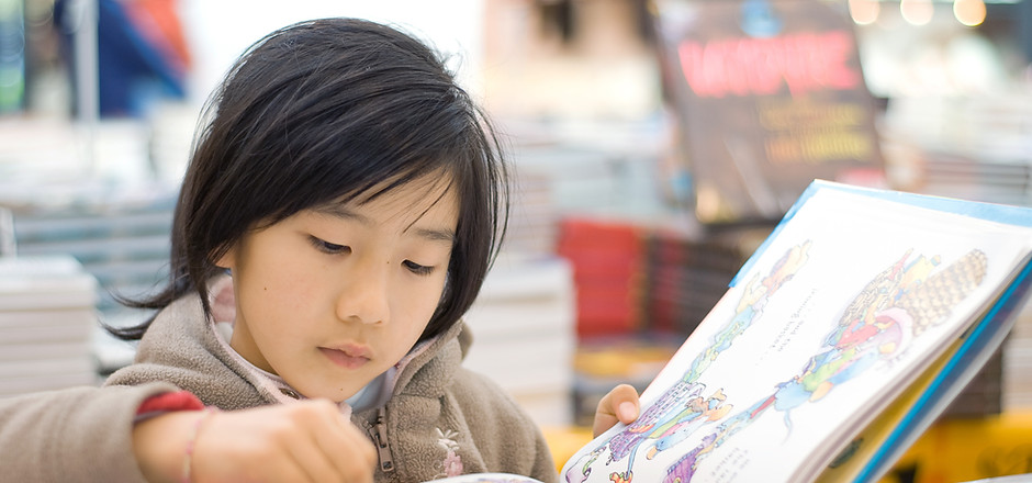 Reading In a Bookstore