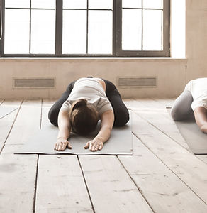 Séance de yoga en groupe