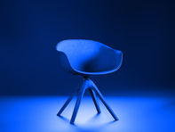 クリエイティブな発想は椅子から？発想力を高めるオフィス環境