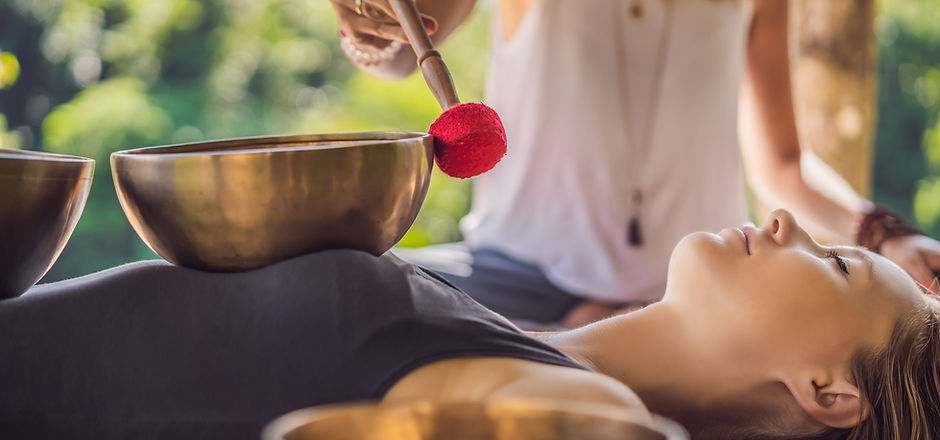 Klangskål, soundhealing, klangskålsmassage