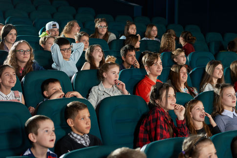 Kinder im Kino