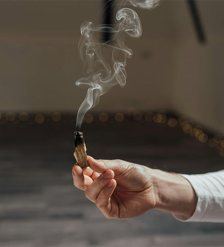 Hand mit brennendem Fleck